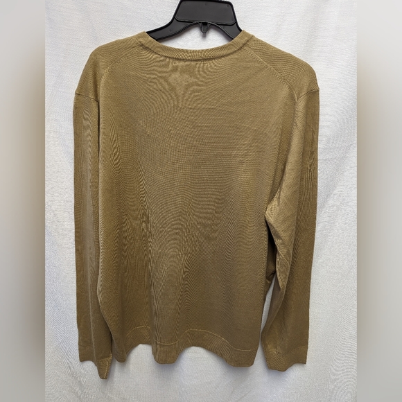 Sweater - Picture 3 of 3